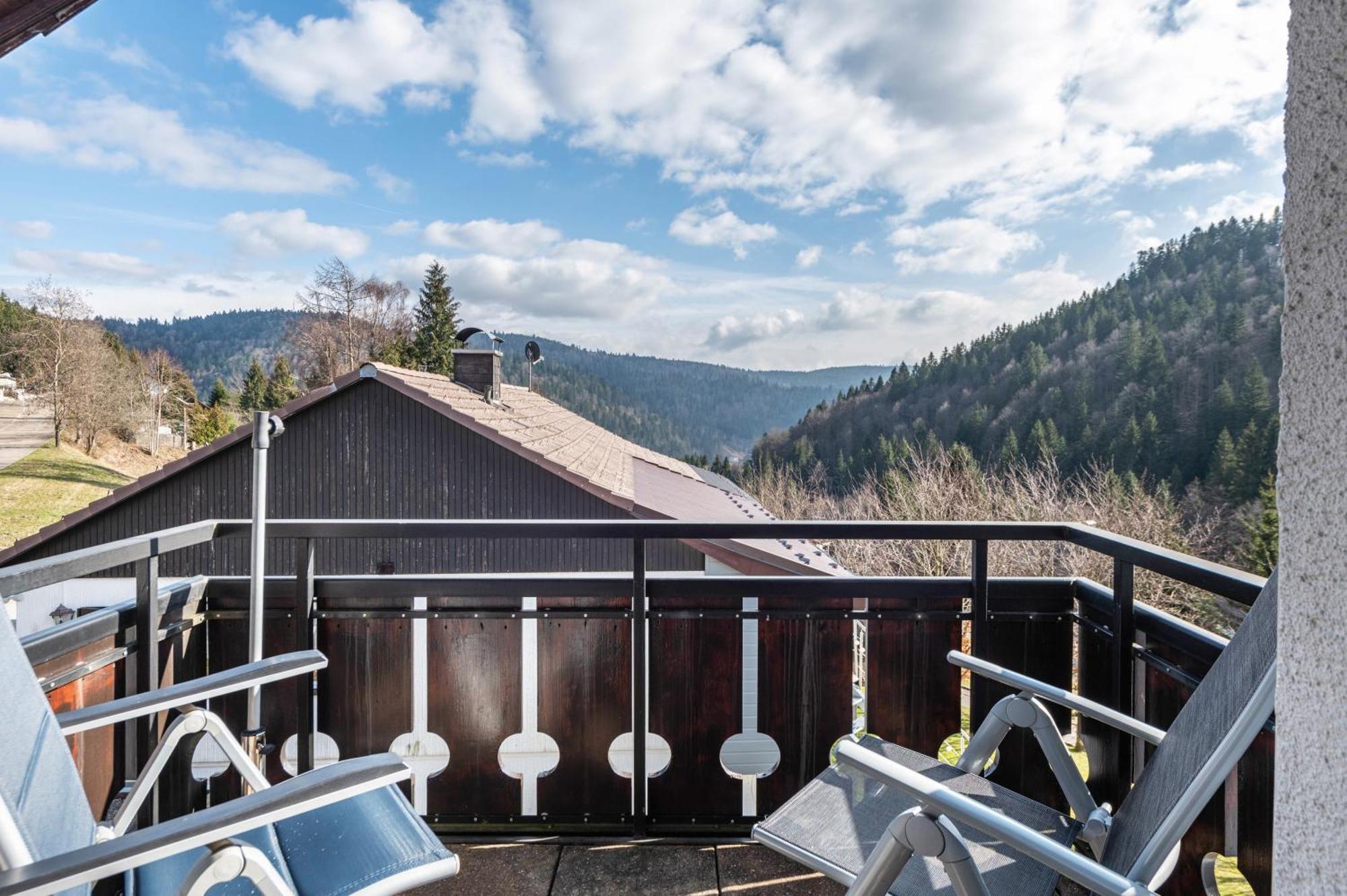 Haus Akelei Lägenhet Todtmoos Exteriör bild